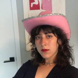 Meet your Posher, Gabi